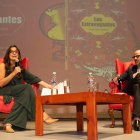 Durante el conversatorio, Sylvie Duchamp y el autor del libro, Diego Pérez.