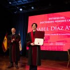 La presidenta de la Comunidad de Madrid, Isabel Díaz Ayuso, ha sido investida hoy Doctor Honoris Causa por la Universidad de las Américas (UDLA)