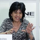 La expresidenta del Tribunal Supremo Electoral de Bolivia y jefa de la misión de Acompañamiento Internacional, Katie Uriona, participa este miércoles en una rueda de prensa en Ciudad de México (México).