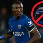 Moisés Caicedo fue detenido en Inglaterra por no usar licencia válida para conducir