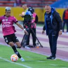 Aron Rodríguez (i) fue la figura del compromiso ante El Nacional.