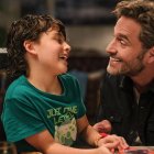 La obra original que inspira "Lo mejor del mundo" fue realizada en la Argentina, con el título "Hoy se arregla el mundo".