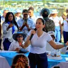 Luisa González denuncia miles de actas presuntamente modificadas y sin firmas.