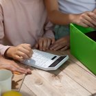 Los ecuatorianos pretenden ganar un salario que cubra al menos la canasta básica.