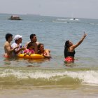 La playa es uno de los destinos favoritos para las familias ecuatorianas.
