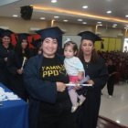 Graduación. Alrededor de 2000 estudiantes recibieron se graduaron de los talleres brindados por la ONG