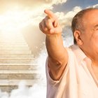 El "loco", como le dicen sus seguidores, contó su experiencia extracorpórea.