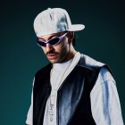 Feid en su sesión en vivo en Colors.