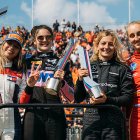 La serie documental es producida por Reese Witherspoon.