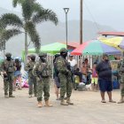 Uno de los controles en las playas de la provincia de Esmeraldas.