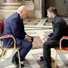 Donald Trump y  Volodimir Zelenski se reunieron previo al funeral del papa Francisco.