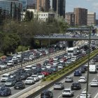 Vista del atasco en la M30 madrileña, tras un gran apagón