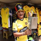 Jimmy Espinoza, hijo Hombre de la Campana