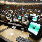 Con 112 votos a favor el Pleno respaldó reformas al Código Ingenios para aliviar la carga financiera de miles de jóvenes ecuatorianos.