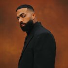 Eladio Carrión tiene 30 años.