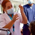 El Ministerio de Salud detalló qué viajeros deben vacunarse contra la fiebre amarilla y el tiempo de colocación de la dosis.