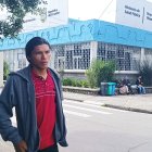 Gabriel Sumpinanch es el padre de uno de los niños que fue trasladado al Hospital Vicente Corral Moscoso.