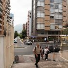 Los dirigentes y propietarios suelen acudir a la Policía para detectar a sospechosos en los departamentos.