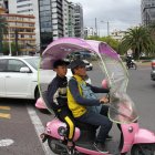 Se establecen prohibiciones para circular por las veredas.