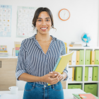 Docentes calificados pueden unirse al magisterio fiscal en Ecuador a través del concurso de méritos y oposición 2025 impulsado por el Ministerio de Educación.