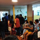 En la Martha de Roldós hay largas filas para obtener la vacunación