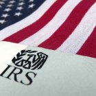 El IRS (Internal Revenue Service) es la agencia del Gobierno de Estados Unidos encargada de la recaudación de impuestos.