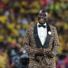El entrenador del Barcelona SC, Segundo Castillo, reacciona durante el partido ante River Plate, por la jornada 4 del grupo B de Copa Libertadores.