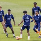 Los jugadores del Real Madrid durante uno de los últimos entrenamientos en Valdebebas, preparatorio del clásico con el FC Barcelona.