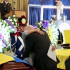 Gian Carlo Loffredo acompañó los cuerpos y expresó su respaldo a las familias de los uniformados