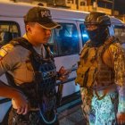 Referencial. Capturan a cinco hombres por tenencia ilegal de armas