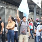 Los comerciantes salieron al centro a realizar una marcha pacífica