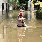 Los organismos de socorro continúan en alerta, mientras los damnificados esperan la ayuda urgente del Estado.