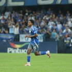Luis Fragozo ya debutó oficialmente con Emelec.