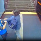 Usuario causa daños en Metro de Quito y agrede a guardia de seguridad en la estación La Carolina, norte de Quito.