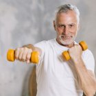 La andropausia es un proceso fisiológico que está relacionado con la disminución progresiva de la testosterona