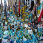 En Kiev, capital de Ucrania, se recordó a las víctimas del conflicto bélico, que comenzó en 2022.