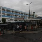 El hospital adquiere 2,8 millones de dólares al mes a través de subastas inversas electrónicas.