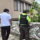 Riña entre estudiantes en el Itchimbía alarma a vecinos y deja un detenido con arma de fuego