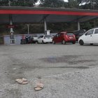 En la gasolinera, ubicada en la vía Perimetral, se asesinó al conductor del alcalde de Isidro Ayora, cantón de Guayas.