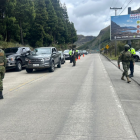En la vía Cuenca- Molleturo- El Empalme se desarrolló un operativos de control de armas.