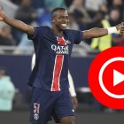 Willian Pacho juega la final de la Copa Francia con el PSG.