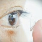 Lentillas que permiten ver en la oscuridad.