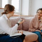 Terapia. La dopamina puede aumentar si logramos en terapia descubrir nuestros gustos y deseos verdaderos.