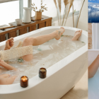 Desde la antigua Grecia, los baños de agua fría resurgieron como práctica popular por sus beneficios físicos y mentales