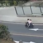 El accidente de tránsito ocurrió en la avenida 24 de Mayo, en Puembo.