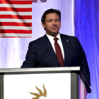 Ron DeSantis impone ley que limita contratos y tecnología vinculados a países considerados riesgosos