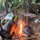 El bloque de seguridad halló municiones eslabonadas, pertrechos militares y diversos utensilios de cocina,