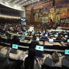 El oficialismo logró la aprobación de la Ley de Solidad Nacional con 84 votos.