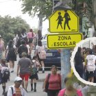 Los estudiantes fueron acompañados por madres y padres de familia, en medio de la tensión por los hechos violentos en Bastión Popular y otros sectores de Guayaquil.