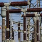 Ambos contratos representan la generación de  241 megavatios (MW), en el corto plazo.